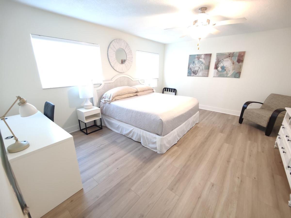 베니스 Flamingo By The Sea Cozy Spacious Modern 5 Min To Beach Video Tour Sleep Up To 10 빌라 외부 사진